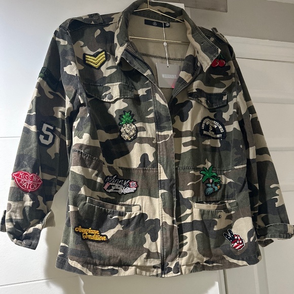 Jackets & Blazers - Camo patch lightweight jacket